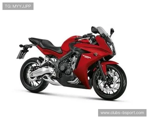 极速狂飙红色赛车与摩托竞速挑战刺激冒险之旅